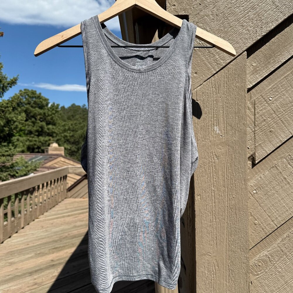 GAP Fit Breather Tie-Back Gray Tank Top SP